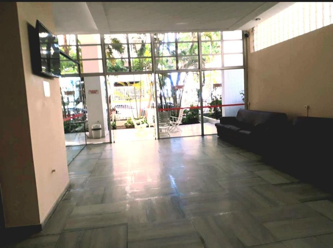 Apto 1 Quadra Da Praia Pitangueiras 瓜鲁雅 外观 照片